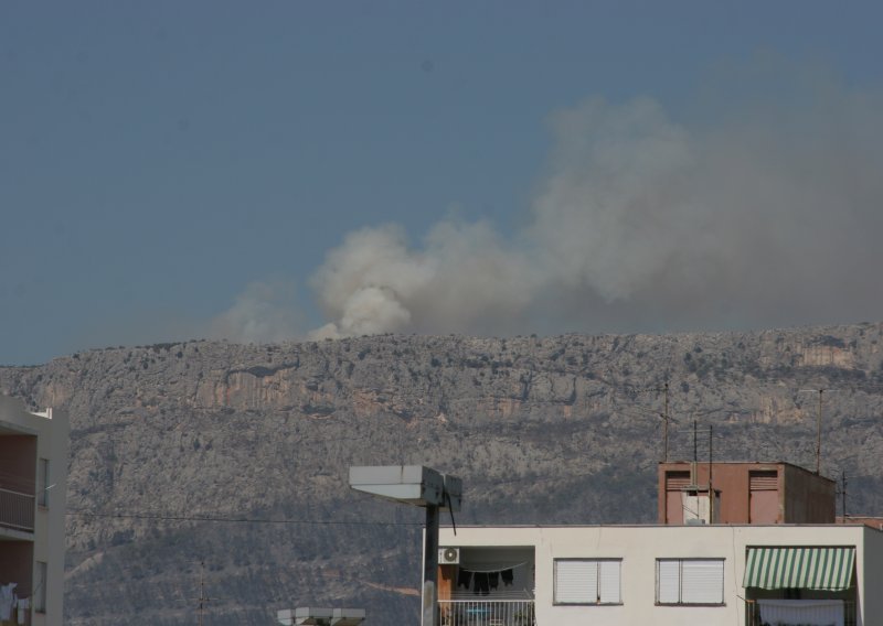 Lokalizirani požari pored Splita i na Mljetu