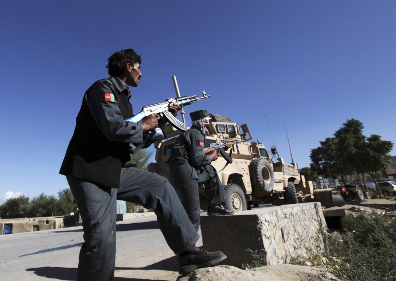 Nužno povećati afganistanske snage