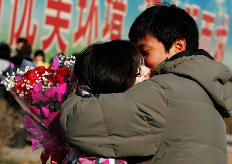 Kinezi nude ljubav u trgovačkom centru