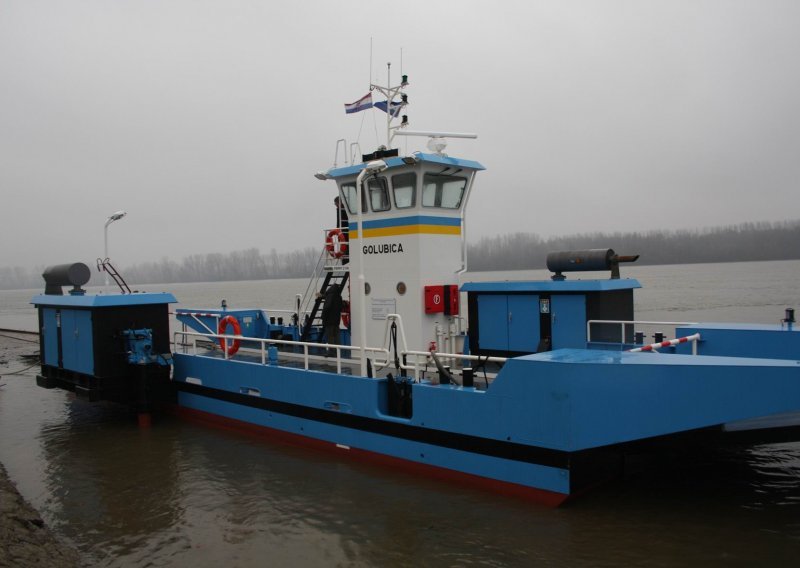 Nizozemski trajekt prevezao prve putnike preko Dunava
