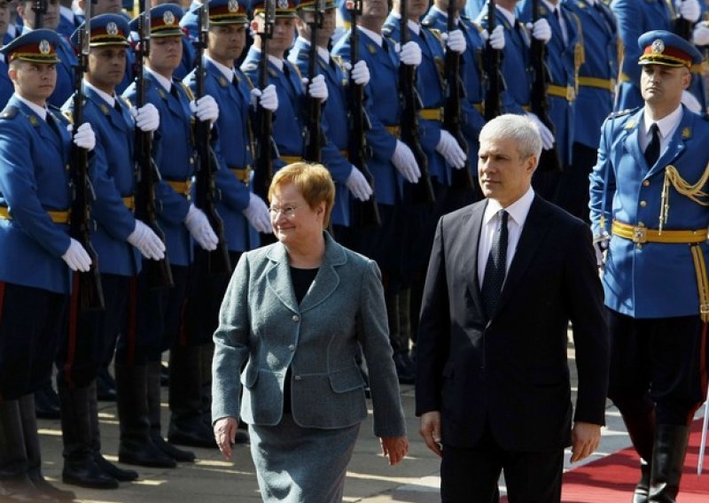 Halonen u Beogradu: Ne postoji prečac za EU