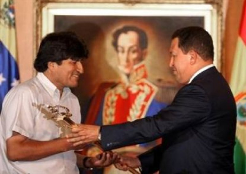 Chavez otkrio zavjeru o ubojstvu Moralesa