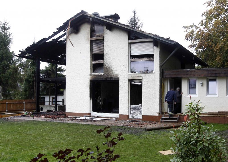 Bayernov branič Breno u bolnici, izgorjela mu kuća