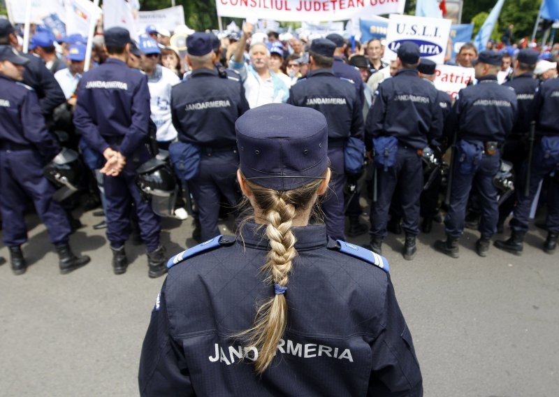 Štrajk javnih službi širi se Rumunjskom