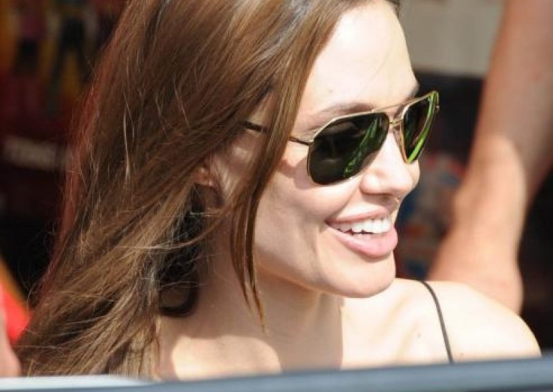 Angelina Jolie special guest of Ulysses Theatre