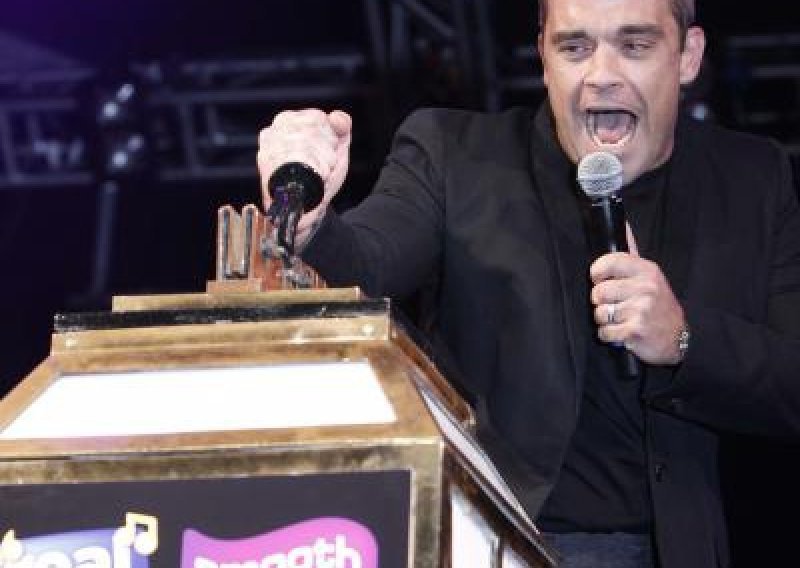 Robbie Williams započeo svoj medeni mjesec u Blackpoolu