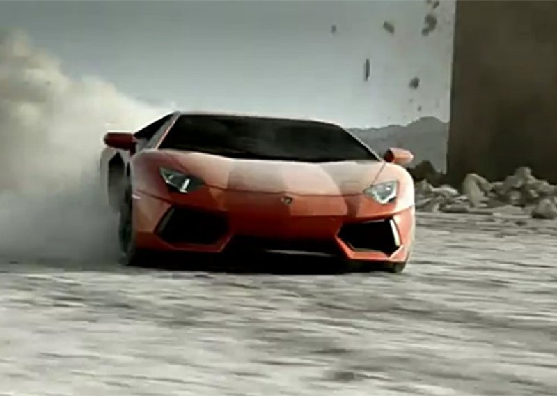 Lamborghini Aventador ne boji se apokalipse