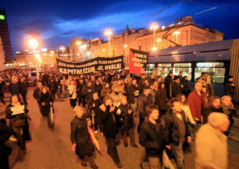 'Ulični prosvjedi protiv mafije' okupili nekoliko stotina građana