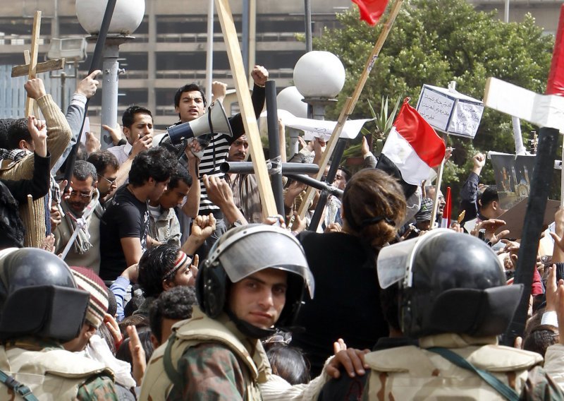 Egipćani ustali protiv vjerskih sukoba
