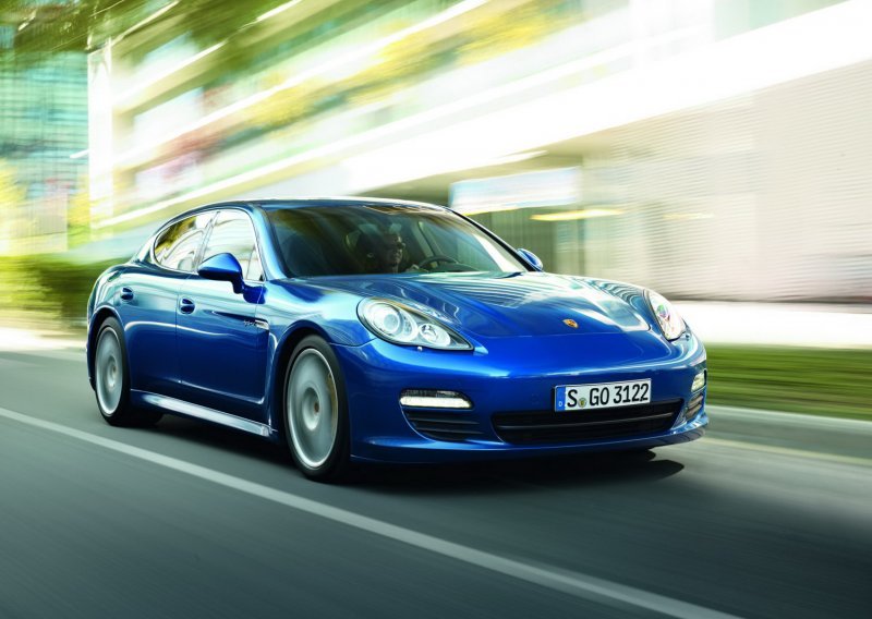 Porsche u Ženevi predstavlja svoj najštedljiviji model