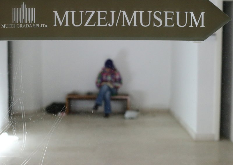 U Muzeju grada Splita otvorena izložba 'Kerameikon'