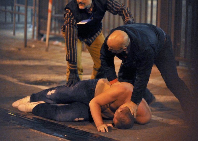 Pogledajte kako se policija obračunala sa srpskim huliganima