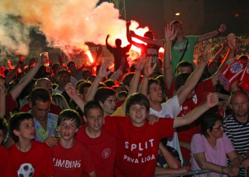 Navijači RNK Split: Želimo da klub igra na svom stadionu