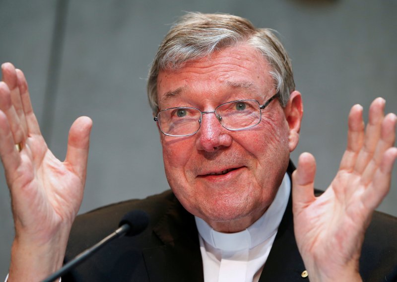 Australski kardinal i vatikanski blagajnik optužen za pedofiliju branit će se u Melbourneu