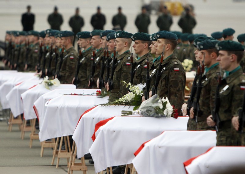 U Varšavu vraćena tijela 30 žrtava