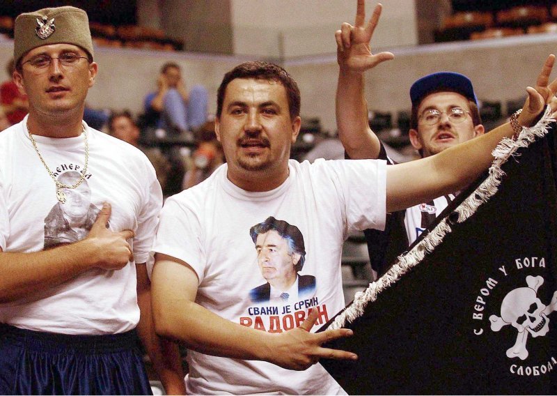 Suspenzija za olimpijce s majicama Karadžića i Šešelja