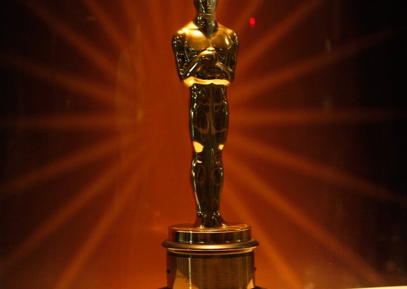 Procurili dobitnici Oscara, Akademija se ograđuje