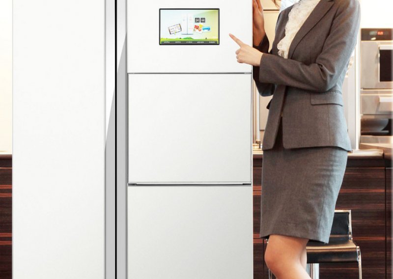 Samsungov hladnjak s pristupom internetu