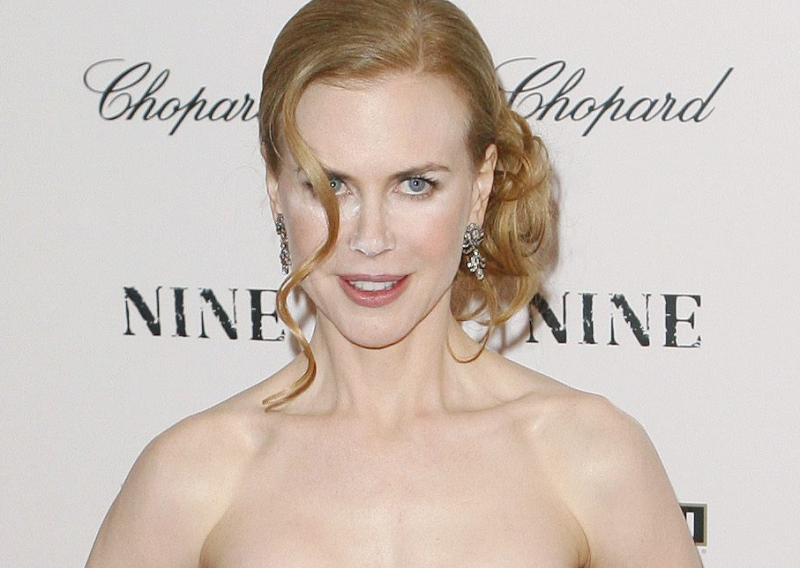 Nicole Kidman na premijeri s tonom pudera na licu