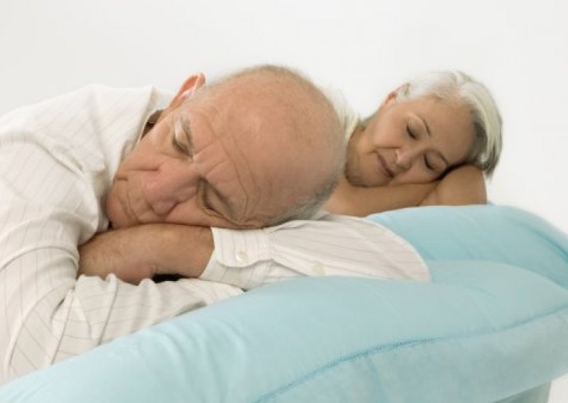 Dugotrajno spavanje može biti znak demencije
