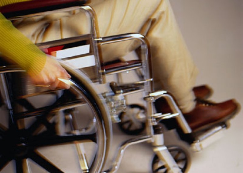 U invalidskim kolicima ne može na sud
