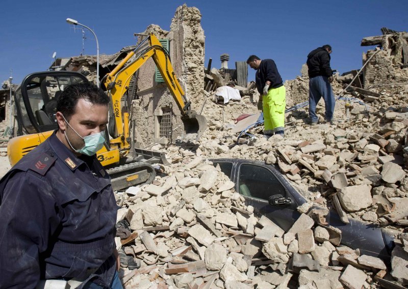 Tlo u Italiji ne miruje, novi potres trese Abruzzo