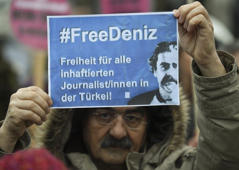 Erdogan zahvalio bogu na uhićenju tursko-njemačkog novinara