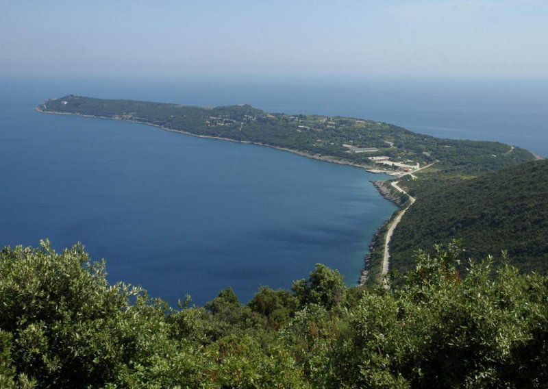 Crna Gora bruji o tajnom dogovoru s RH oko Prevlake