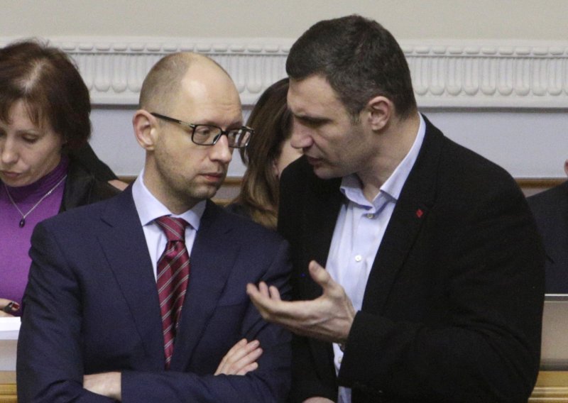 Jacenjuk izabran za premijera Ukrajine