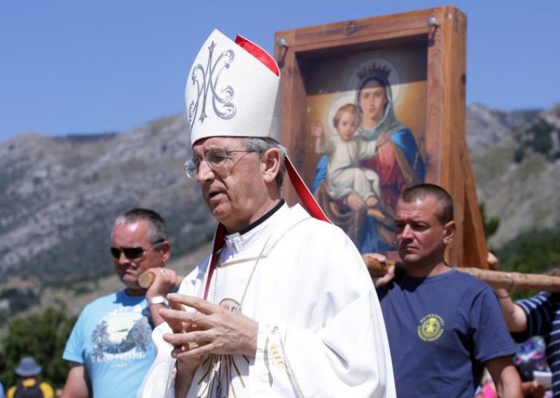 Biskupija prodala Željki Markić vrijednu nekretninu za kikiriki