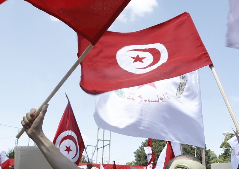 Tunis pred novom revolucijom