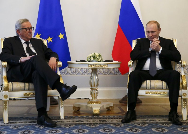 Juncker griješi što umiruje Putina, treba ga još jače kazniti!