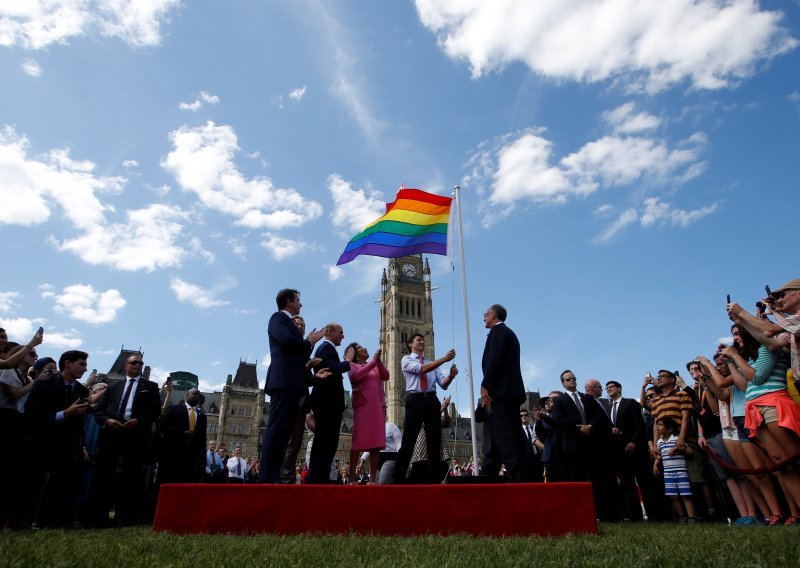 Kanađani mijenjaju himnu zbog rodne neutralnosti