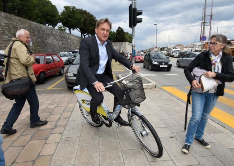 Zadar dobio najmoderniji sustav javnih bicikala u Dalmaciji