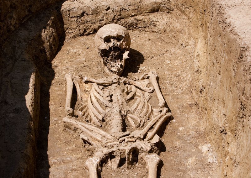 Kraj Osijeka pronađeno 80 grobova s kosturima