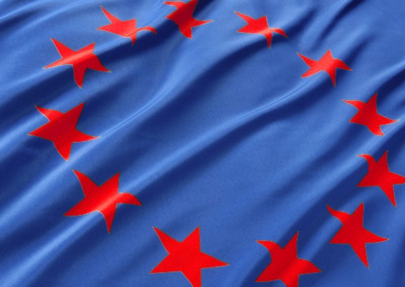 Hrvati traže uklanjanje zvijezda petokraka sa zastave Europske unije