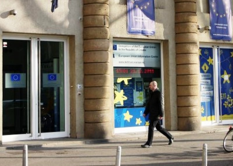 Informacijski centar EU-a u Zagrebu dijeli poklone