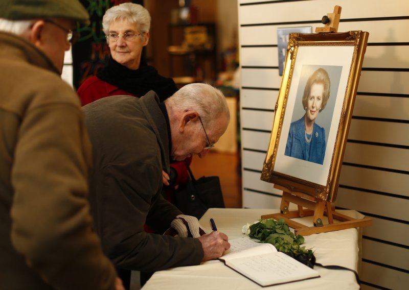 Josipović ne ide na pogreb Margaret Thatcher