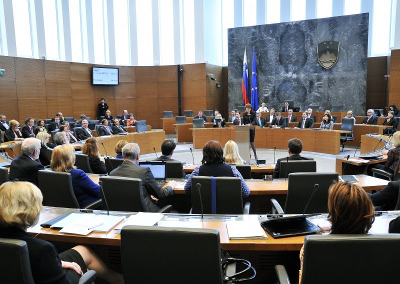 Bruxelles pozdravio ratifikaciju u Ljubljani