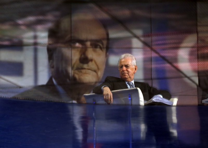 Bersani će za pobjedu ljevice morati koalirati s Montijem?