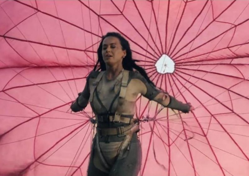 Katy Perry izdala spot za pjesmu 'Rise'