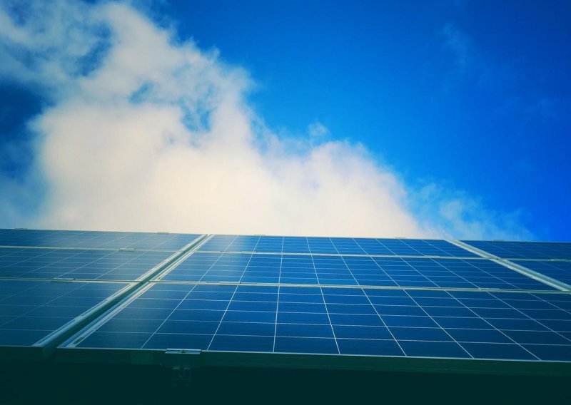 Jesmo li dobili solarni panel koji proizvodi dizel?