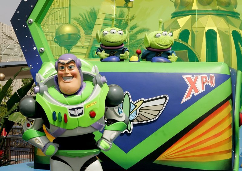 Prvi su na Mjesecu bili Louis Armstrong i Buzz Lightyear