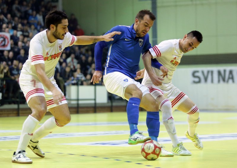 Futsal Dinamo i Novo Vrijeme poveli u četvrtfinalu doigravanja