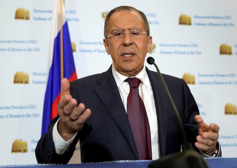 Lavrov: Svatko tko je u Siriji bez dozvole vlasti djeluje nezakonito