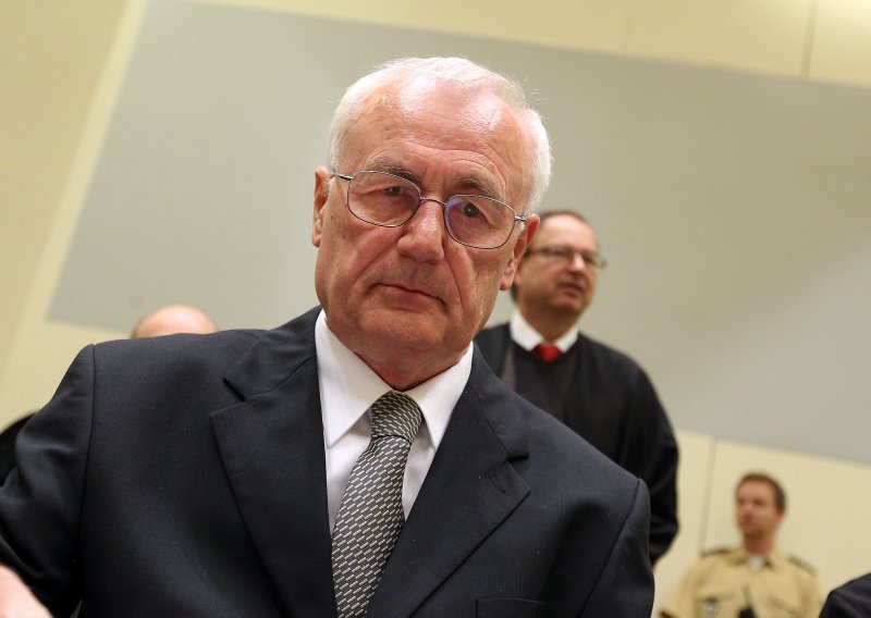Sutužitelji zatražili kaznu doživotnog zatvora za Perkovića i Mustača