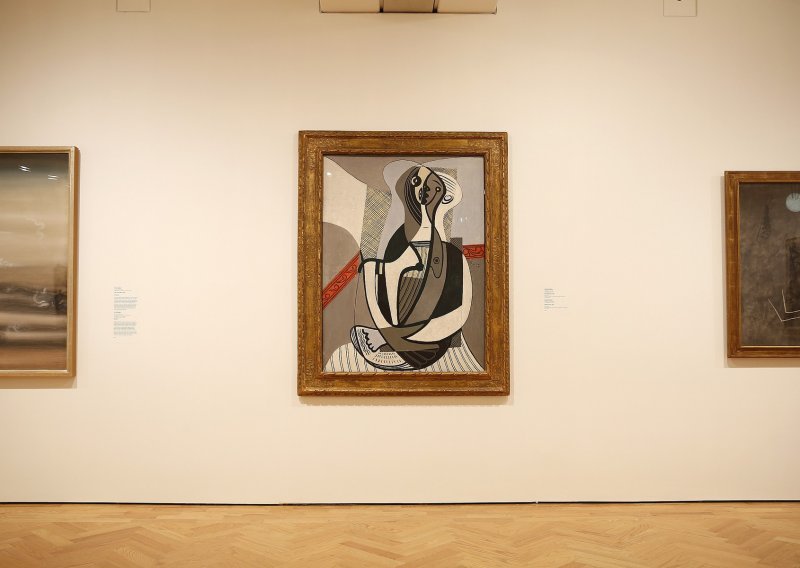 Picassova 'Žena koja sjedi u plavoj haljini' prodana ' za 45 milijuna dolara