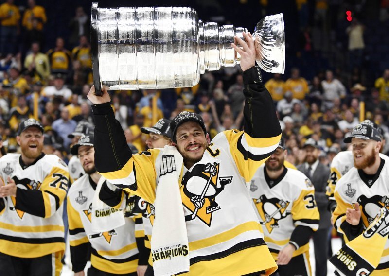 Pittsburgh Penguinsi obranili naslov, Sidney Crosby opet MVP