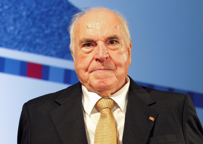 Preminuo je bivši njemački kancelar Helmut Kohl