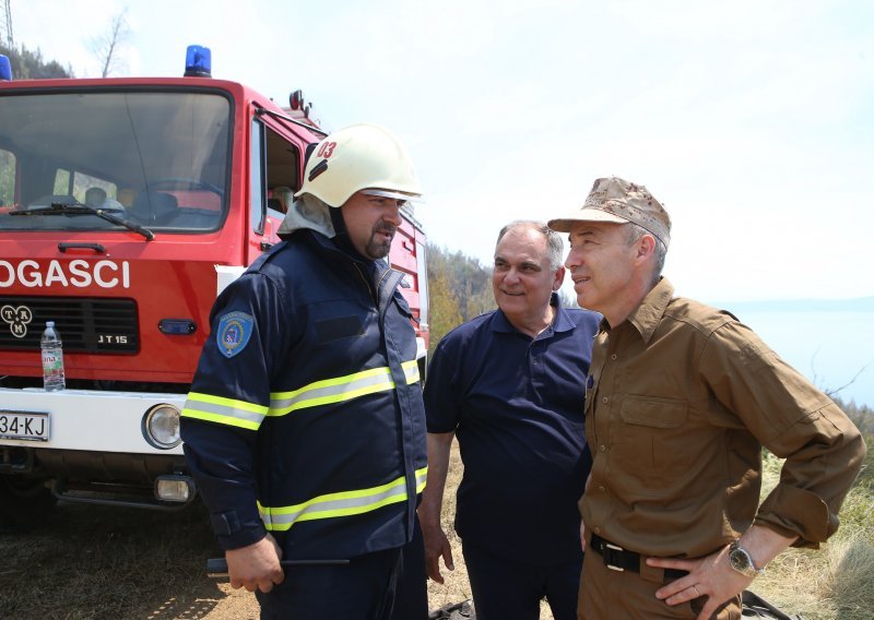 Krstičević: 'Situacija na požarištima stabilna, iako apsolutne sigurnosti nema'